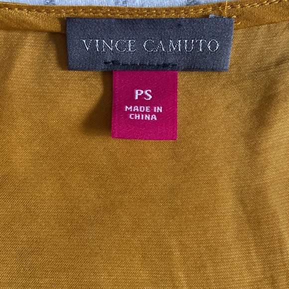 Vince Camuto Mustard Yellow Blouse (in Size SP) - Picture 4 of 4